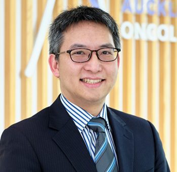 Dr James Liang