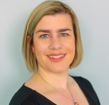 Dr Leigh Searle