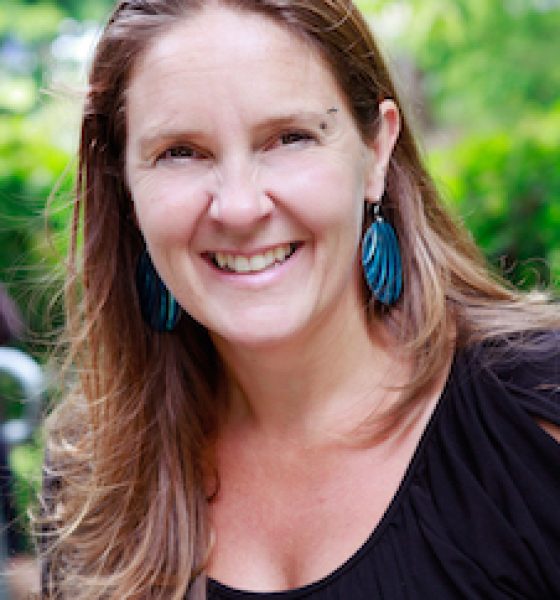 Roslyn Kemp